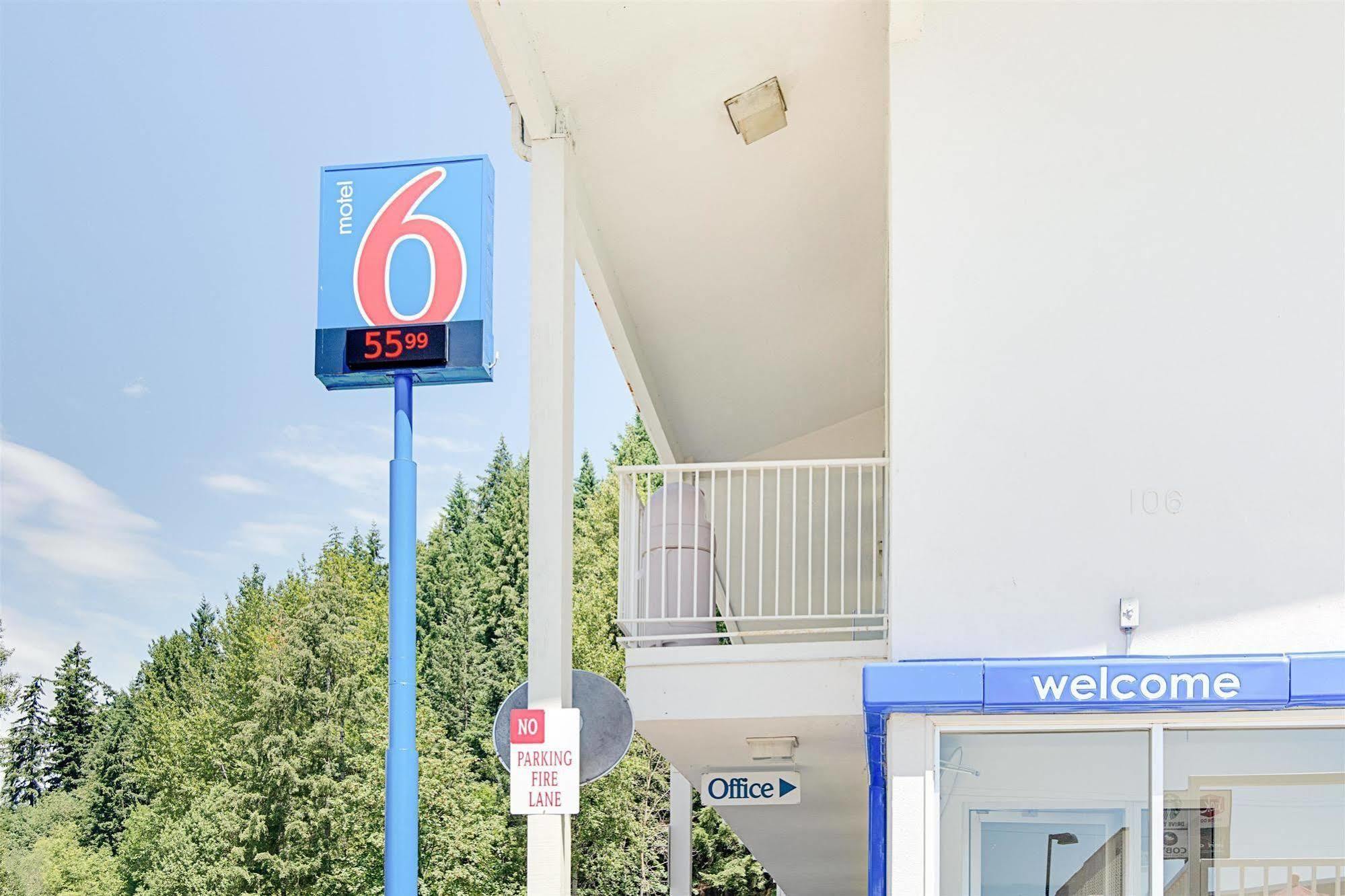 Motel 6-Kelso, Wa - Mt. St. Helens Exterior foto